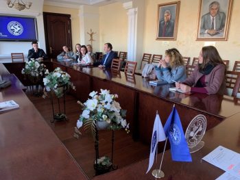 Уповноважений з антикорупційної діяльності ТНЕУ зустрівся з молоддю закладу вищої освіти